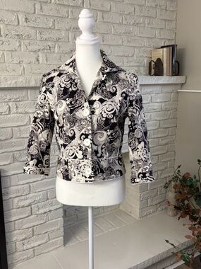 ✨ GORGEOUS Deane & White Paisley Crop Jacket - Size 6 ✨